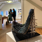 Glitter & dunkel, Stenhuset konsthall, utställningsvy. Konstnär: Leyun Wang