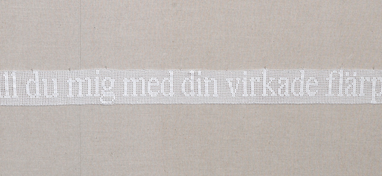Vad vill du mig med din virkade flärp? ©Carina Bergholm
